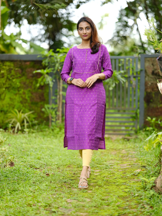 Vadamalli-Festive Kurti